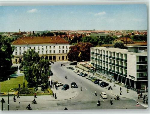 Reutlingen Bahnhof mit Parkhotel
