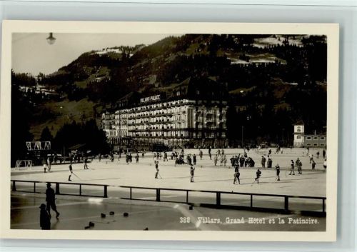 Villars-sur-Ollon Grand Hôtel et la Patinoire Eisbahn