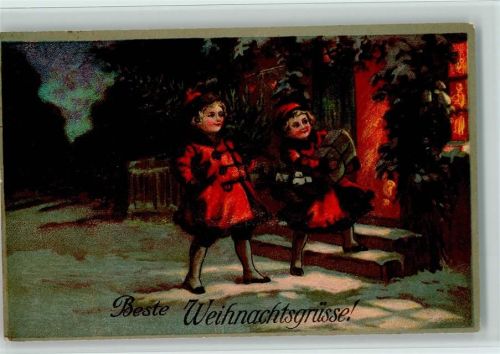 Mädchen mit einem Paket stehen vor der Haustür, litho 1917 AK