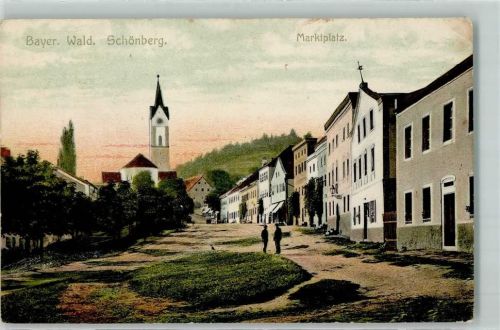 Schönberg Marktplatz Pfarrkirche St. Margaretha