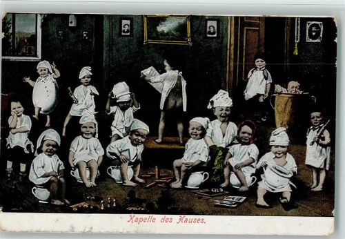 Serie 152 - Kapelle des Hauses - Babys ca 1904 AK