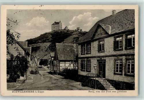 Schieder-Schwalenberg Burg von der Post aus gesehen
