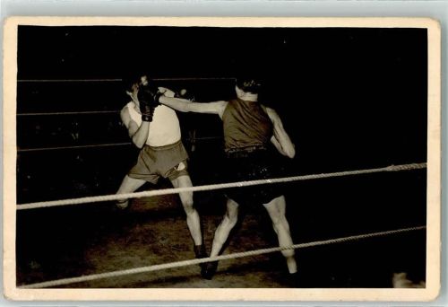 W2814 Bruchhausen-Vilsen Foto von Schreiber Bruchhausen-Vilsen Boxen Privatfoto KEINE AK