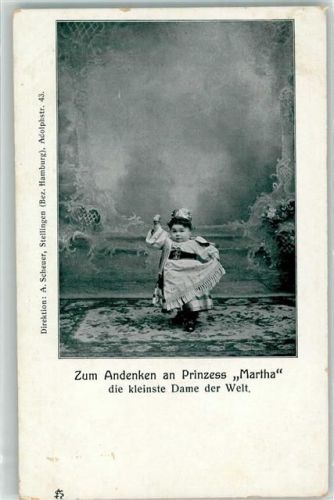 Prinzess Martha kleinste Dame der Welt AK