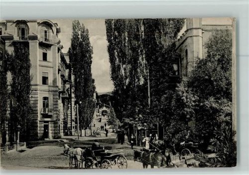 Straßenansicht