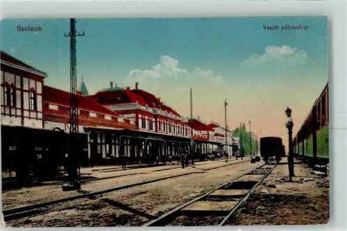 Szolnok - Vasuti palyaudvar Bahnhof