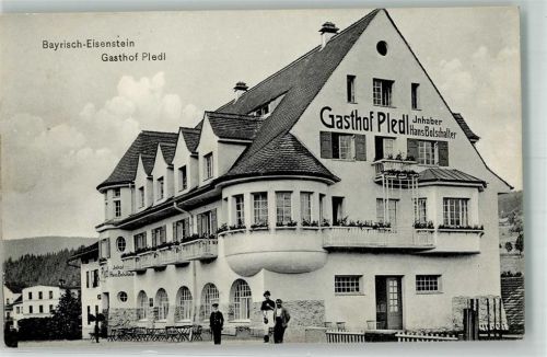94252 W8371 Bayerisch Eisenstein Foto AK Gasthaus Pledl