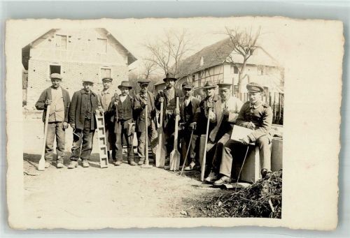 Baustelle bei der Oberbauleitung 1918 Uniform