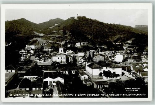 Nova Friburgo vendo se a Igreja Matriz e Grupo Escolar Nova Friburgo est do Roi