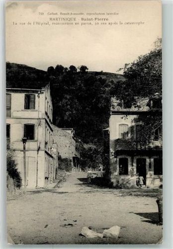 Fort-de-France la Rue de l`Hospital Saint Pierre