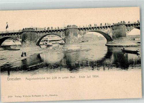 Dresden Augustusbrücke Niederwasser Ende Juli 1904