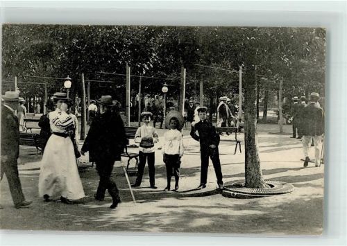 Bad Kissingen 1907 Reges Treiben im Kurgarten Verlag Hermann Martin