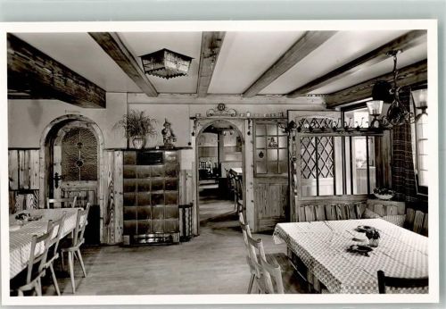71384 W7056 Strümpfelbach , Kr Waiblingen, Rems Foto AK Gasthaus zum Gretle Gastraum Kachelofen