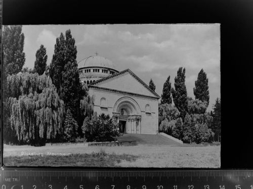 31675 W3062 Bückeburg GLASNEGATIV Mausoleum