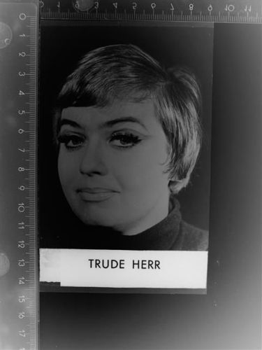Trude Herr