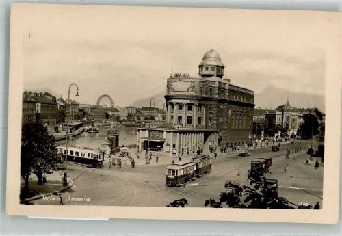 Wien LKW Straßenbahn Urania