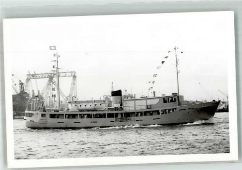 Hamburg Die MS Maykhalar Ort lt. Fotograf
