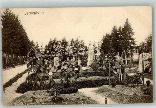 Betheniville Friedhof Uniform