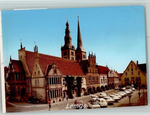Lemgo Autos Blick zur Kirche