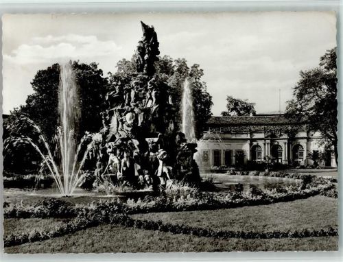 Erlangen Hugenottenbrunnen im Schlossgarten