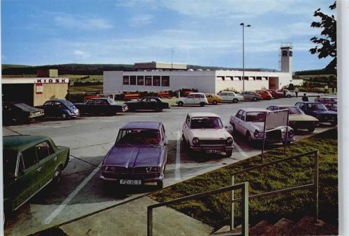 Knüllwald Autobahn Raststätte Auto Haus