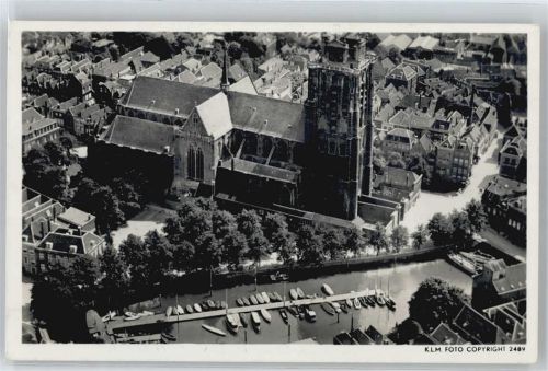Dordrecht Fliegeraufnahme Kirche Hafen