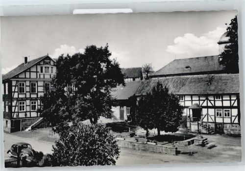 Rengshausen Baum Haus Auto