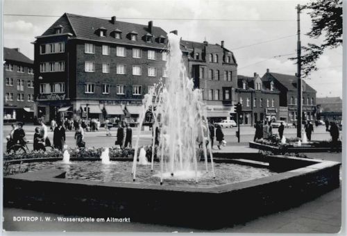 46236 W4250 Bottrop - Springbrunnen Auto Fahrrad