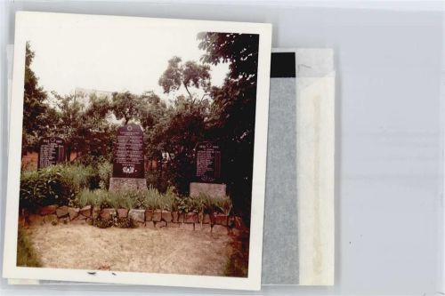 Gartow Foto mit Negativ, Ehrenmal
