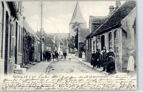Garding Johannisstraße, Blick zur Kirche