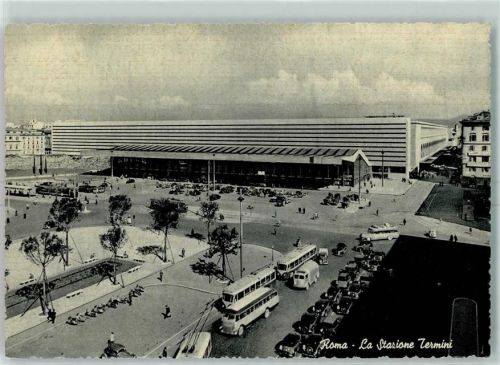 Roma La Stazione Termini Bahnhofplatz
