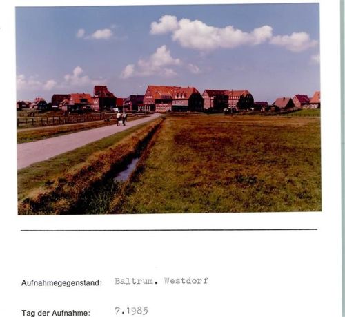 Baltrum Westdorf Foto montiert auf Karton