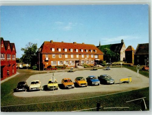 Bockhorn Marktplatz Landessparkasse Autos
