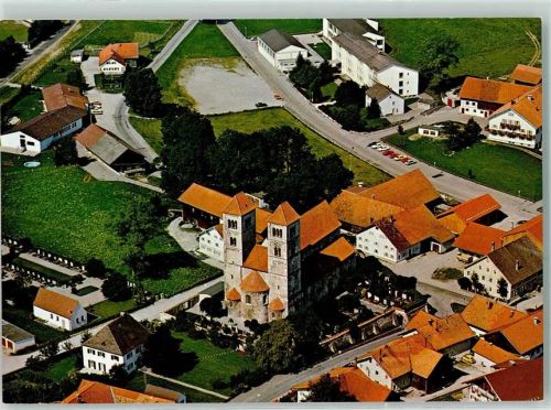Altenstadt Rückseite mit Abschürfungen und Kleberesten Fliegeraufnahme