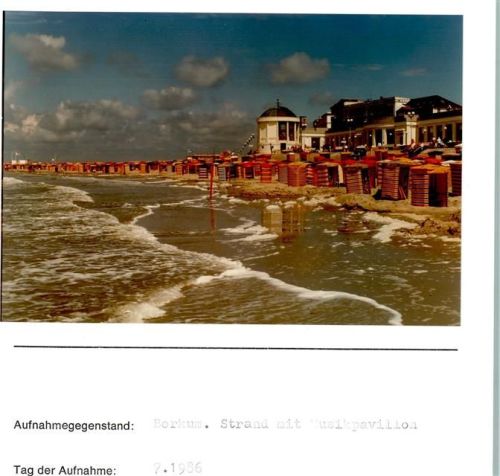 Borkum Strand mit Musikpavillon Foto montiert auf Karton