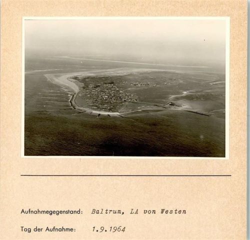 Baltrum Luftaufnahme von Westen Foto montiert auf Karton