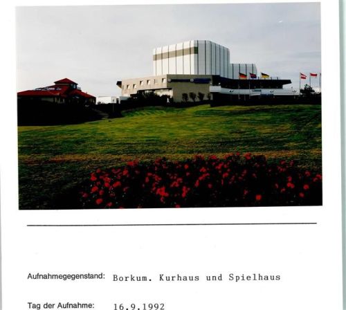 Borkum Kurhaus und Spielhaus Foto montiert auf Karton