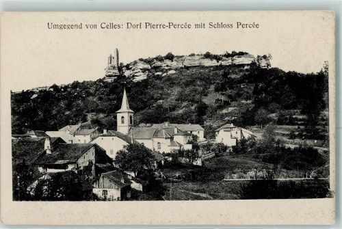 Pierre-Percee Kirche Schloss