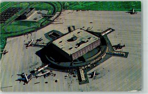 1968 The New Aeroquay Toronto Int. Airport AK