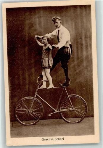 1930 Fahrrad Artisten Geschwister Scharf AK
