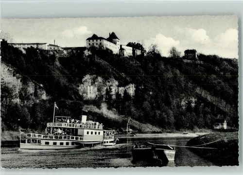 Fürstenberg Dampferanleger und Porzellan-Manufaktur im alten braunschweigerischen Jagdschloß