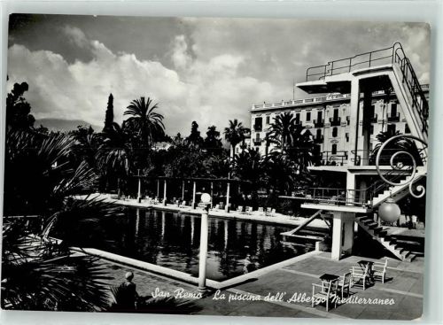 San Remo La piscina dell´ Albergo Mediterraneo