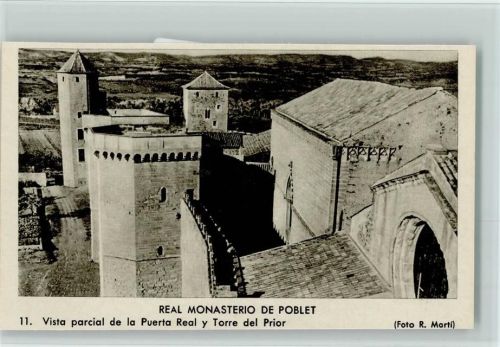 Königliches Kloster Teilansicht des Haupttores und Gefängnisturm Real Monasterio de Poblet Vista parcial de la Puerta Real y Torre del Prior