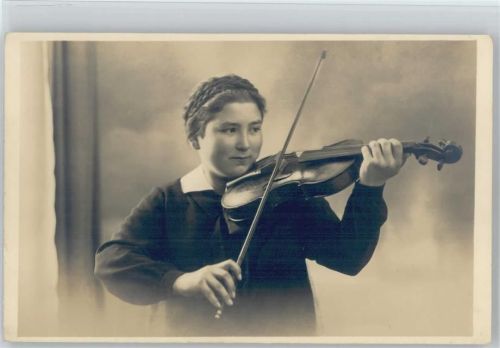 Foto Geigerin ca 1938 AK