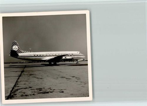 Privatfoto - KLM Propellermaschine auf dem Flugfeld