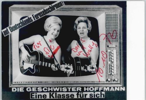 Geschwister Hoffmann im Fernsehapparat 1970 mit Autogramm