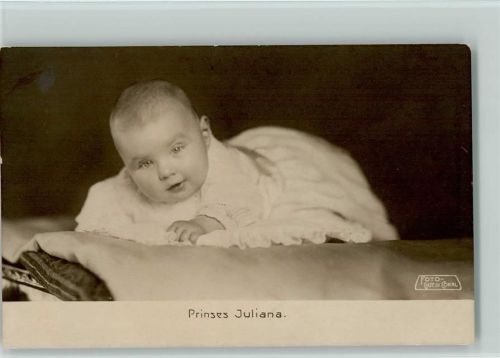 Prinzessin Juliana als Baby Foto AK