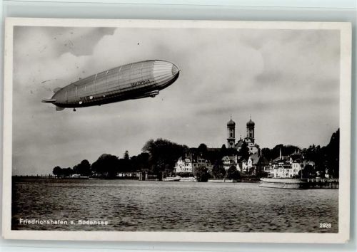Friedrichshafen 1929 Luftschiff LZ 127 über dem Bodensee AK