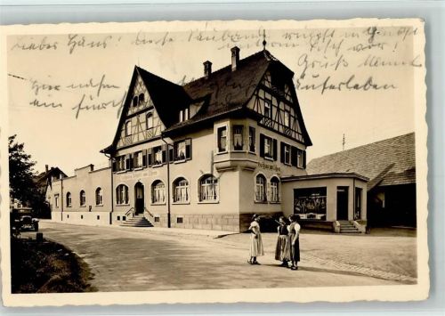 Denzlingen 1940 Gasthaus zum Ochsen , Frauen in Trachten, Auto AK