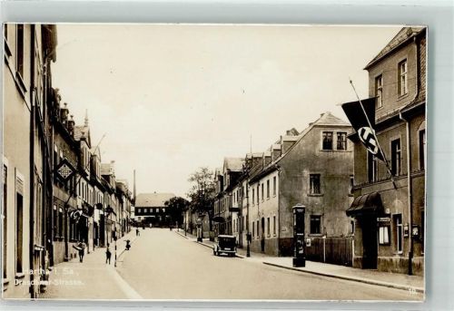 Hartha WK II Dresdner Straße Hakenkreuzfahne
